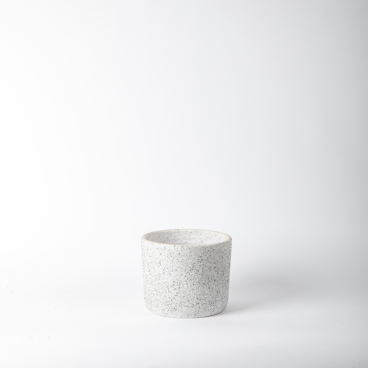topsan-aura-18cm-beyaz-silindir-saksi-11
